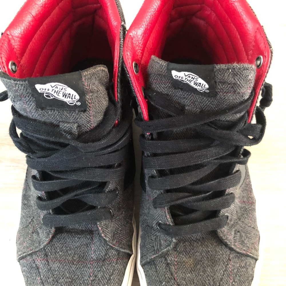 Vans Sk8 Hi Sneakers. Men’s size 9
